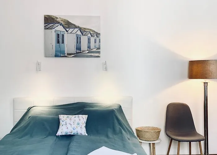 Esther's Apartment *