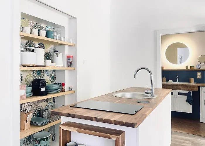 Esther's Apartment *